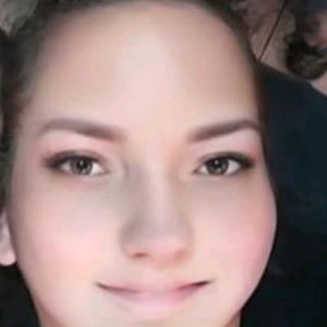 Meet your Posher, Bobbie